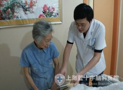 ��ʲô��л��?���𾴵���ҽ��