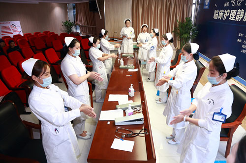 就算“吹毛求疵”,这件事上我们“零容忍”!