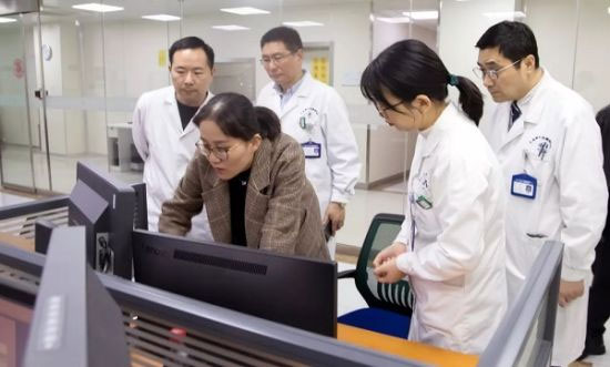 图: 11月26日国家脑防委评审专家组现场核查。