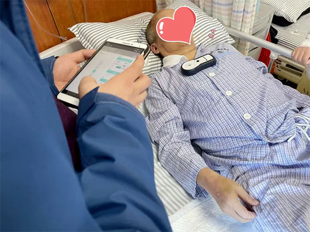 完成脑起搏器开机调试