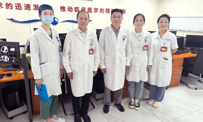 国庆我在岗(下) | 为健康值守 为生命护航