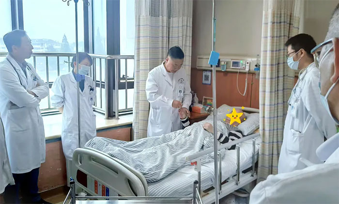 以赛促教 强基赋能 ︱上海蓝十字脑科医院三级医师查房竞赛如火如荼进行中