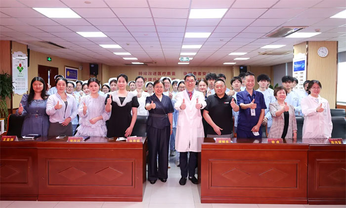 青衿之志 履践致远 ︱ 上海蓝十字脑科医院组织开展2025年护理实习生岗前培训